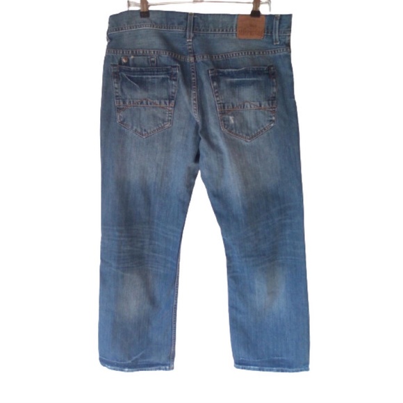 36x30 Aeropostale Distressed & Patched Jeans - Picture 2 of 4